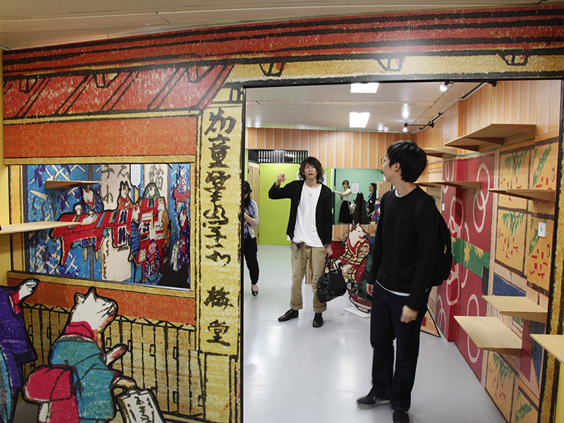 ▲中に入ると、浮世絵の世界が広がっていました!